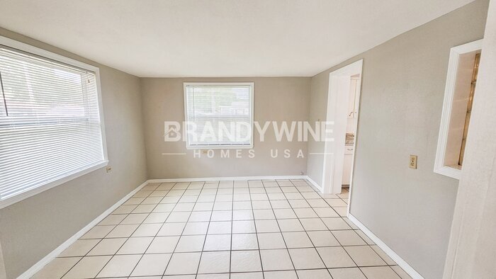 Building Photo - 2465 Highland Acres Dr