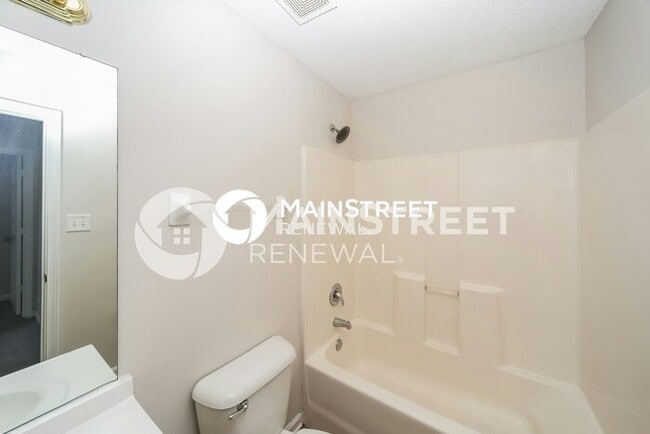 Building Photo - 3 Bedroom Pet-Friendly Home in Millington,...
