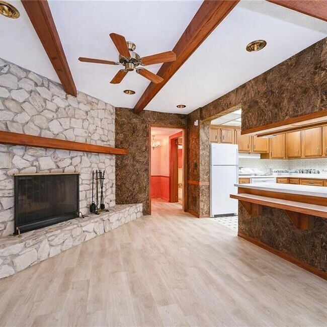 Building Photo - 114 Arrowhead Ln