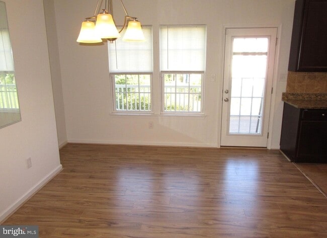 Building Photo - 1273 Madison Ln