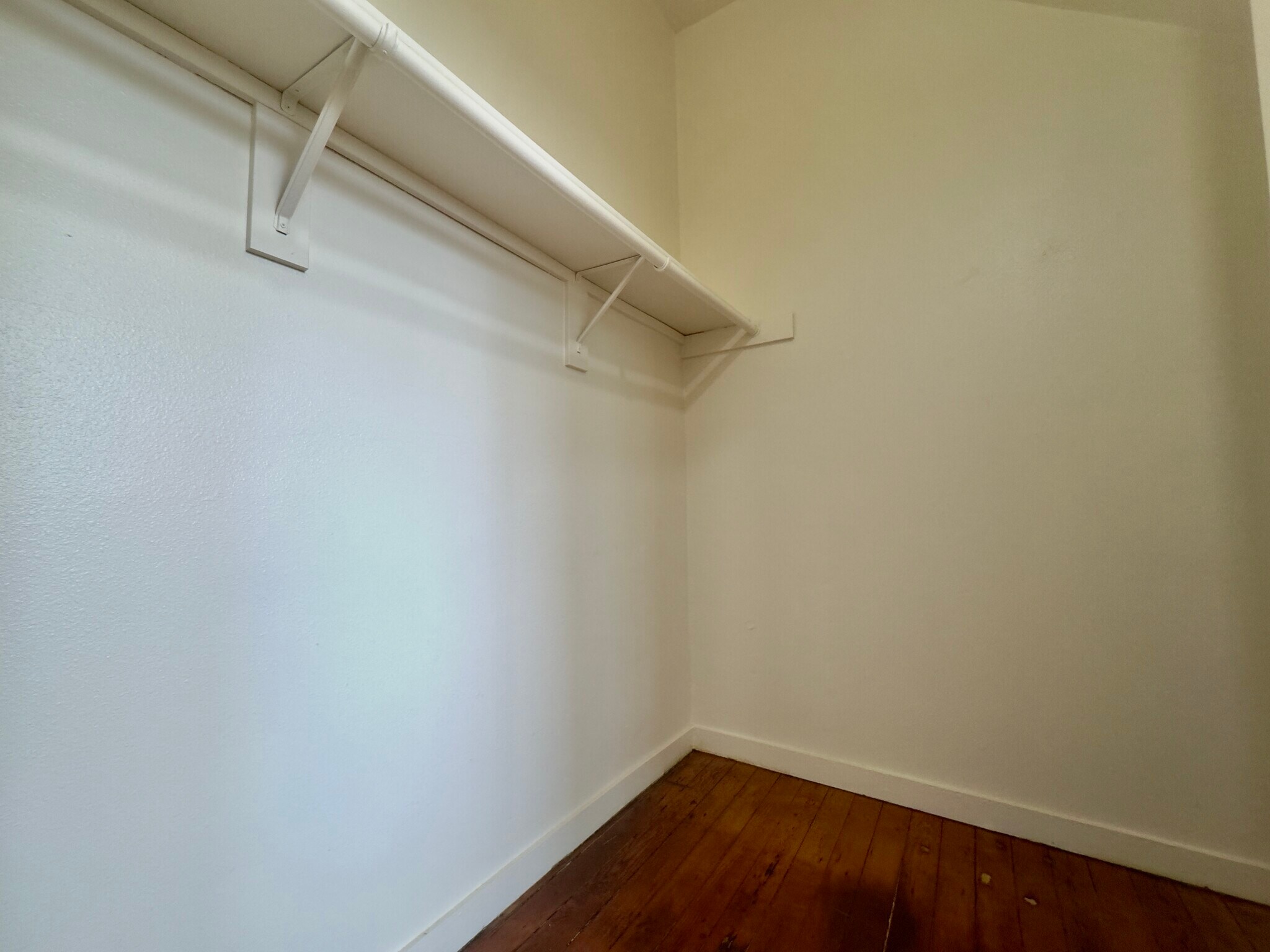 Building Photo - 720 37th St