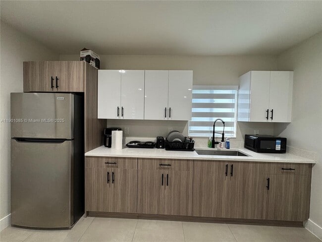 Building Photo - 11820 SW 189th St