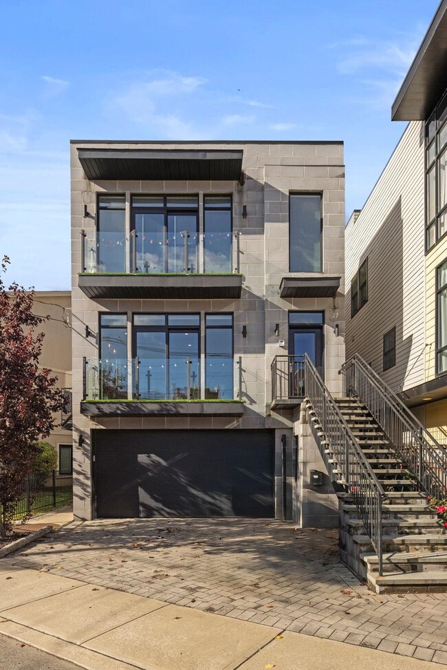 Building Photo - 27 Hackensack Plank Rd