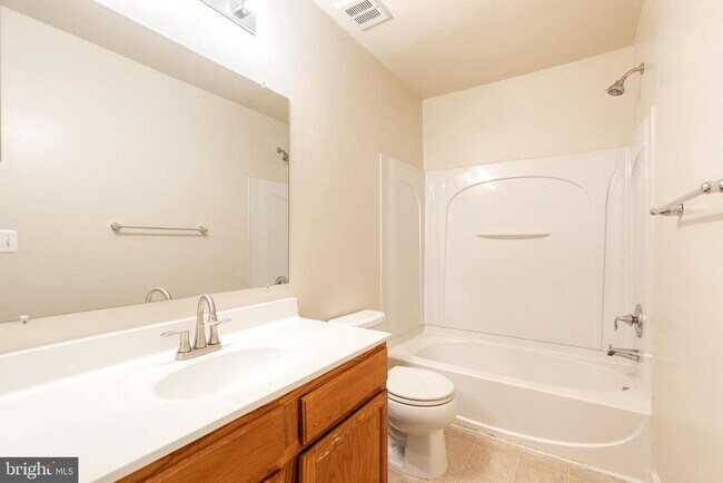 Building Photo - 23216 Observation Dr