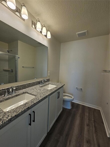 Building Photo - 9377 Westside Hls Dr
