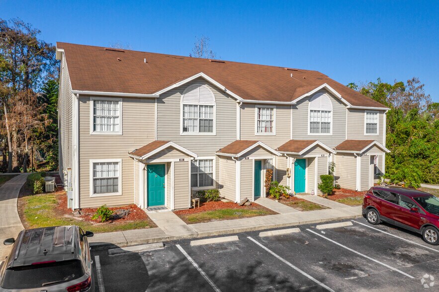Windsong Apartments - Windsong Club
