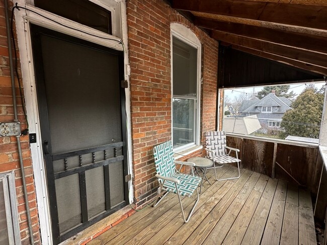 Building Photo - Large Apartment- HOMER,MI