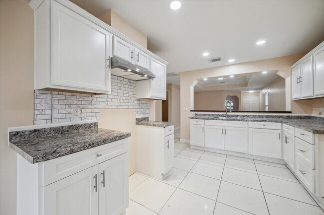 Building Photo - 19318 Desert Calico Ln