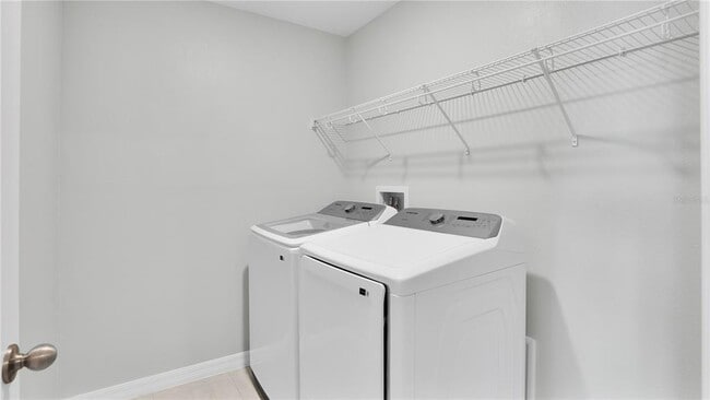 Building Photo - 4147 Collegiate Blvd