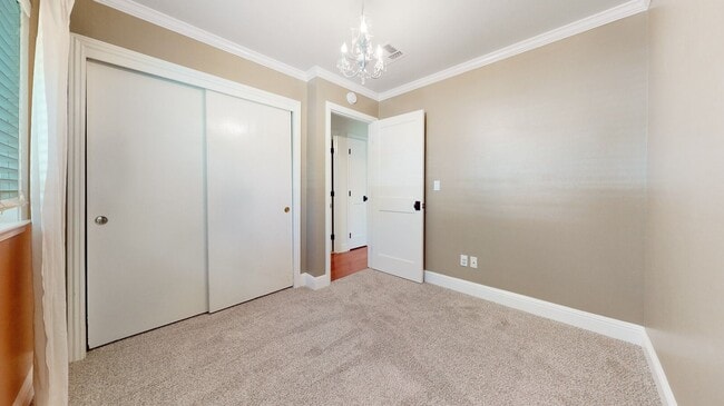 Building Photo - Charming Cottage Home In Central Redwood City - 3D Tour