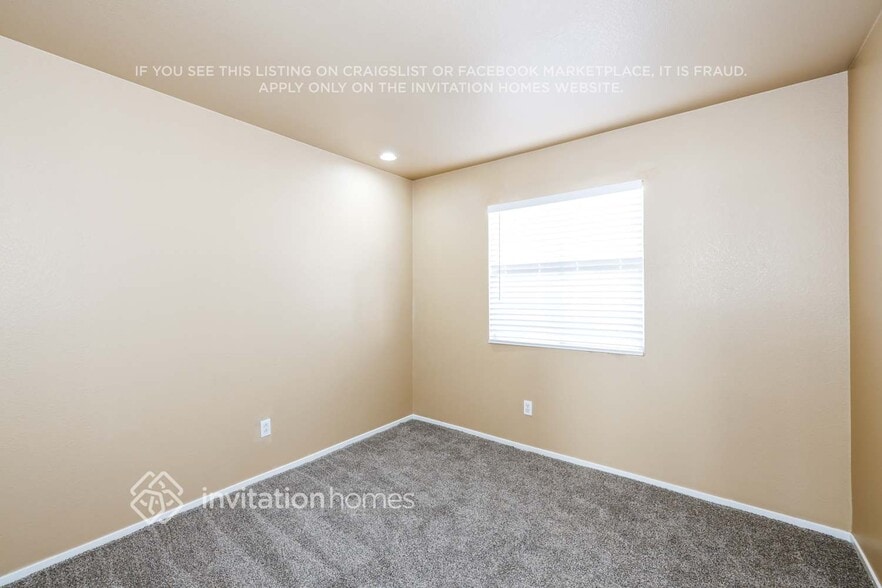 Building Photo - 7285 Golden Star Ave