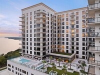 Building Photo - 3111 Sunset Blvd