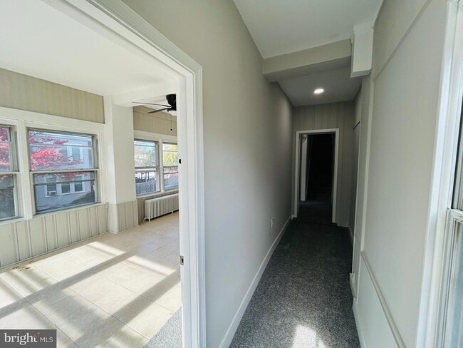 Building Photo - 326 Fountain St