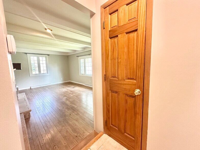 Building Photo - 3431 W Colette Ct