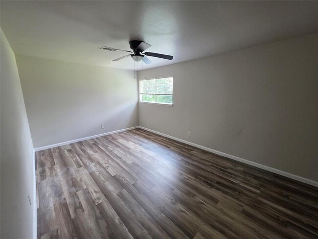 Building Photo - 9723 Huntington Way Dr