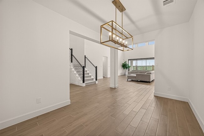 Building Photo - 5335 Gilded Ests Dr