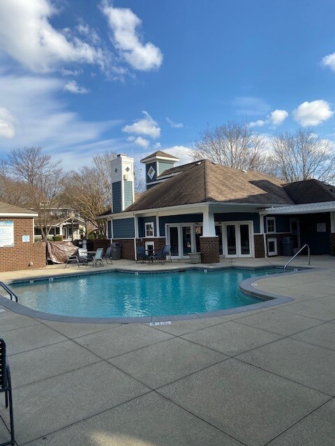 Pool - 525 Olmsted Park Pl