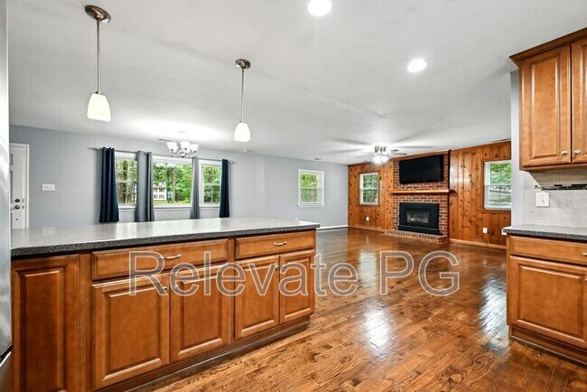Building Photo - 8250 Cadys Mill Rd