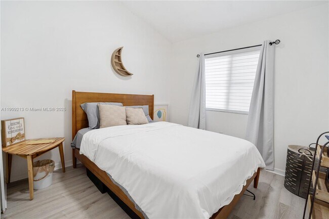 Building Photo - 22731 SW 88th Pl