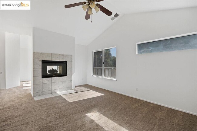 Building Photo - 2250 Prestwick Dr