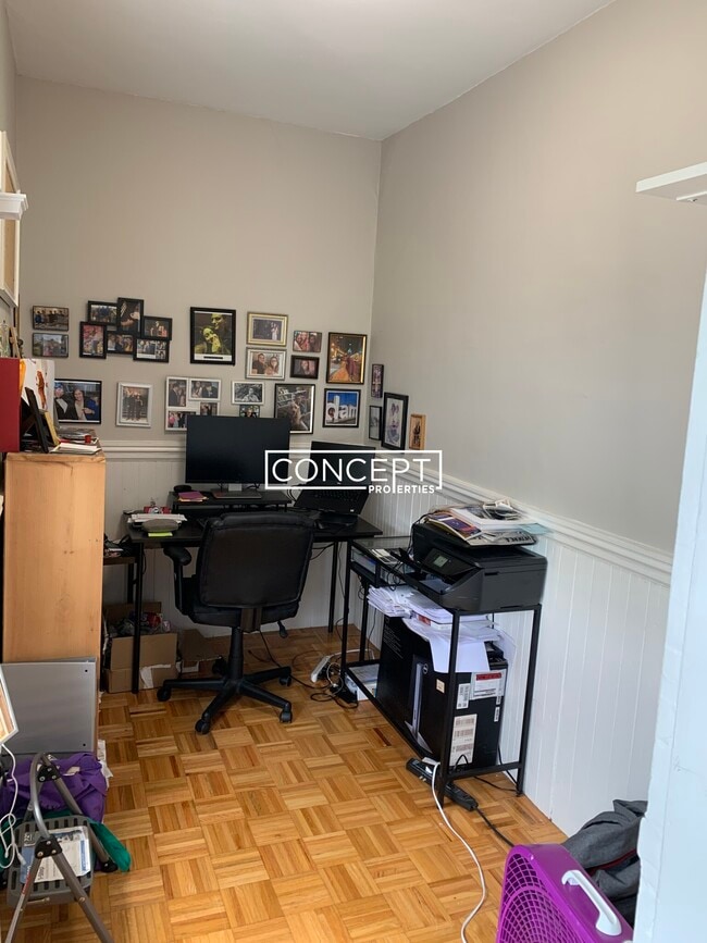 Building Photo - 900 Mass Ave. Unit 8CP