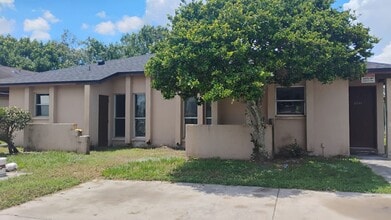Building Photo - Captiva Duplex