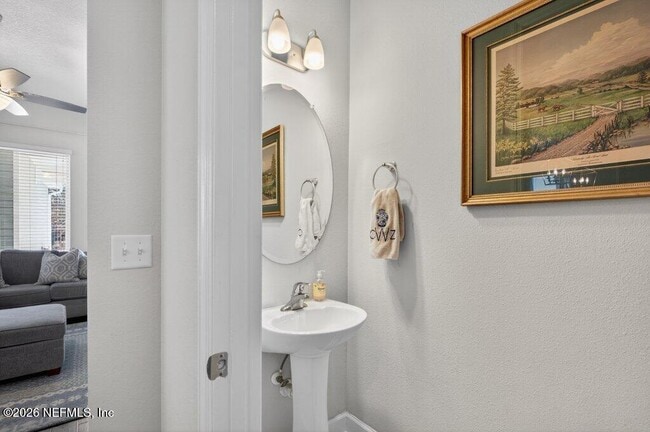 Building Photo - 120 Burlcrest Ct