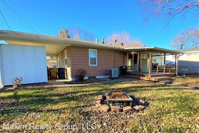 Building Photo - 2 br, 2 bath House - 2205 Madison St.