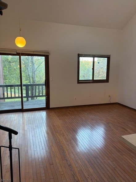 Building Photo - 2 Falkenstein Dr