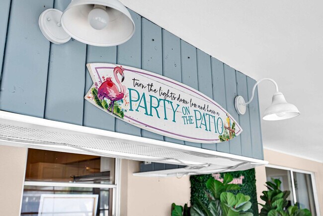 Building Photo - 897 Imperial Dr