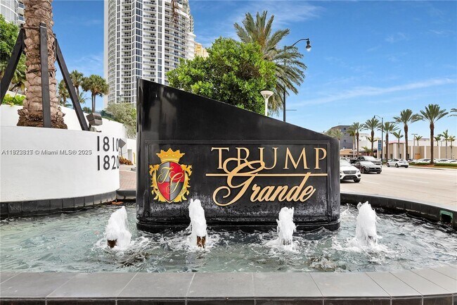 Building Photo - 18201 Collins Ave
