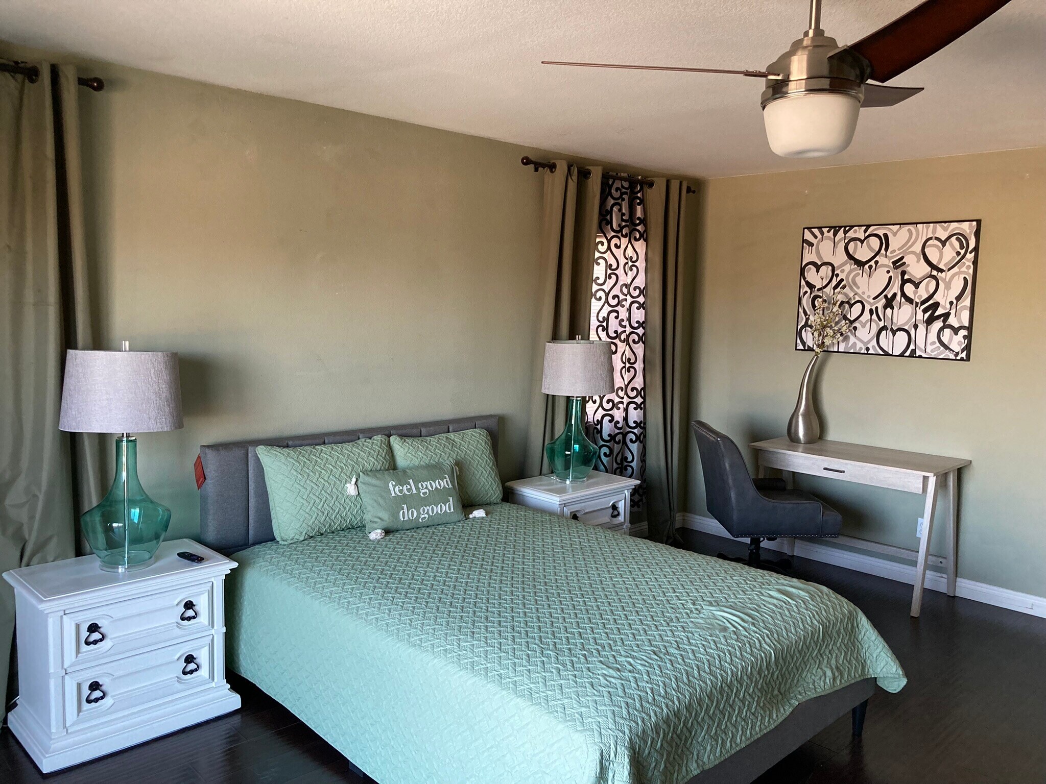 Building Photo - 29200 Alicante Ave