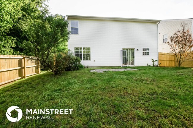 Building Photo - 7147 Wandering Creek Dr