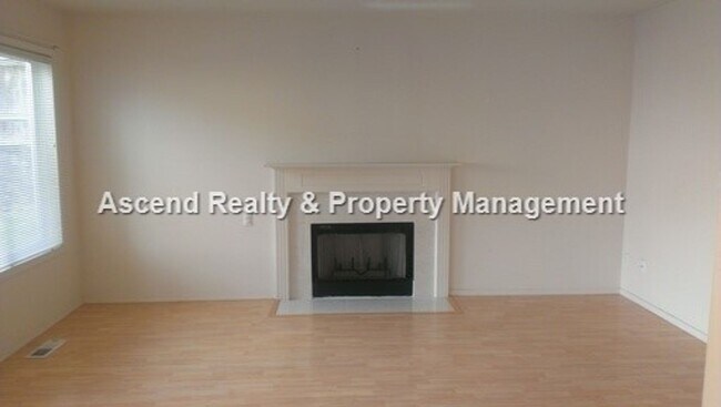 Building Photo - Available NOW! Bright Four Bedroom Bethany Home Open Kitchen/Dining/Family Room, Fenced Yard & Ya...