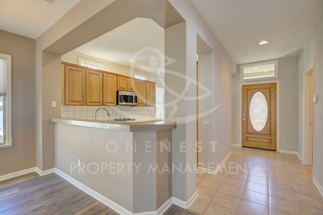 Building Photo - 400 Lilypond Ln