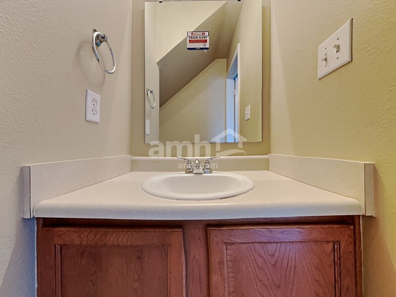 Building Photo - 6396 Oyster Key Ln