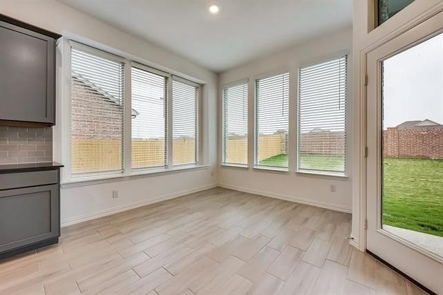 Building Photo - 3900 Falcon Fld