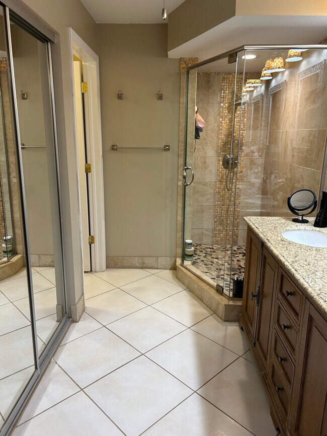 Building Photo - 3016 Landmark Blvd