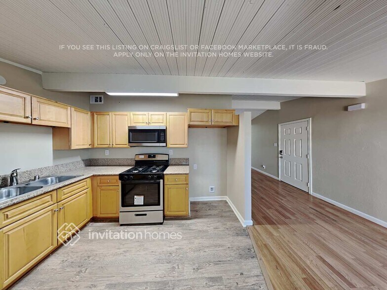 Building Photo - 927 Barbra Ln