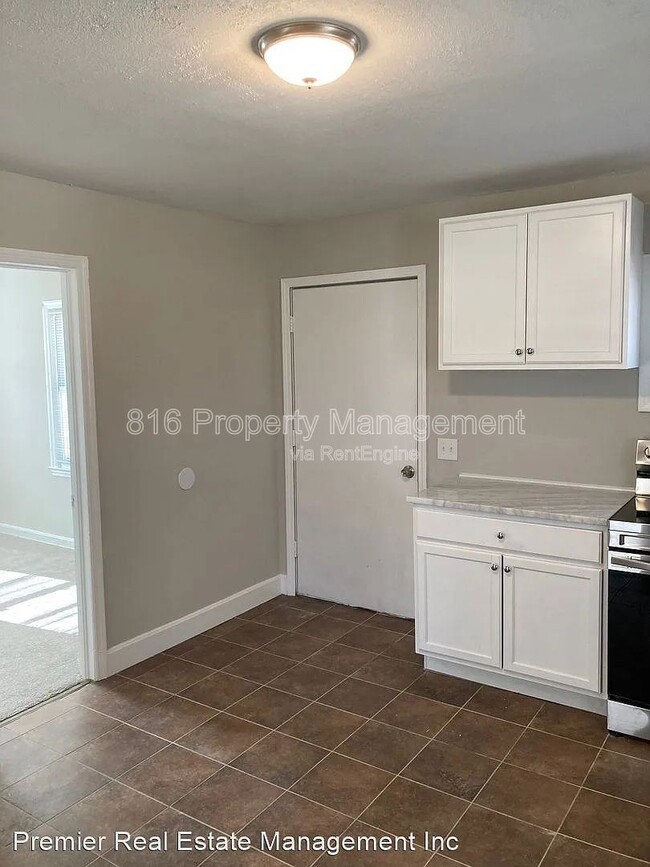 Building Photo - 7614 Eby Ave