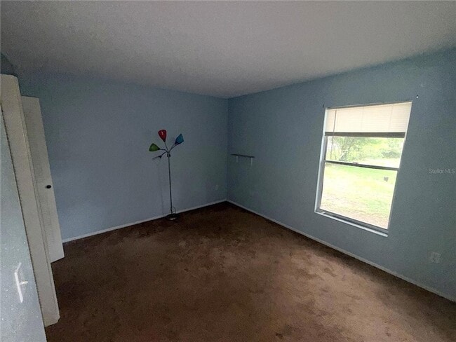 Building Photo - 745 Whitewood Dr
