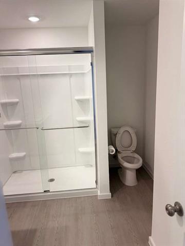 Building Photo - 205 Bable Run Dr