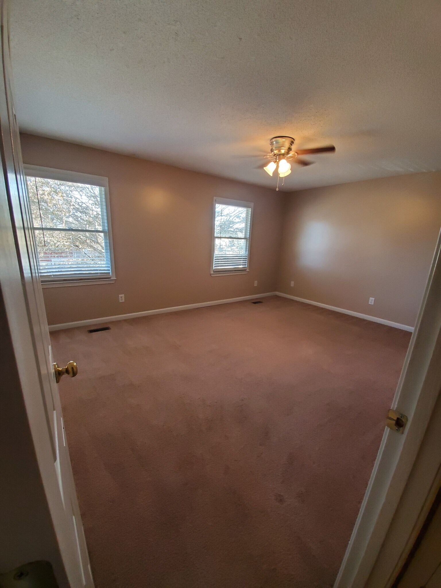 Building Photo - 4736 Cheshire Cir