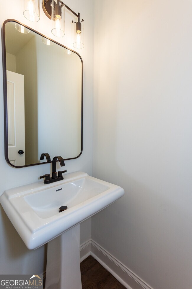 Building Photo - 4222 Matisse Ln