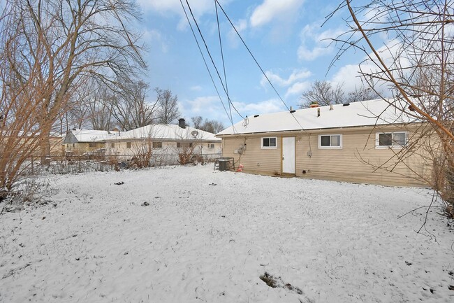 Building Photo - Charming 3-Bedroom Ranch-Style Home!