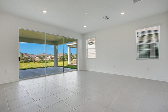 Building Photo - 5640 Vinyasa Rd