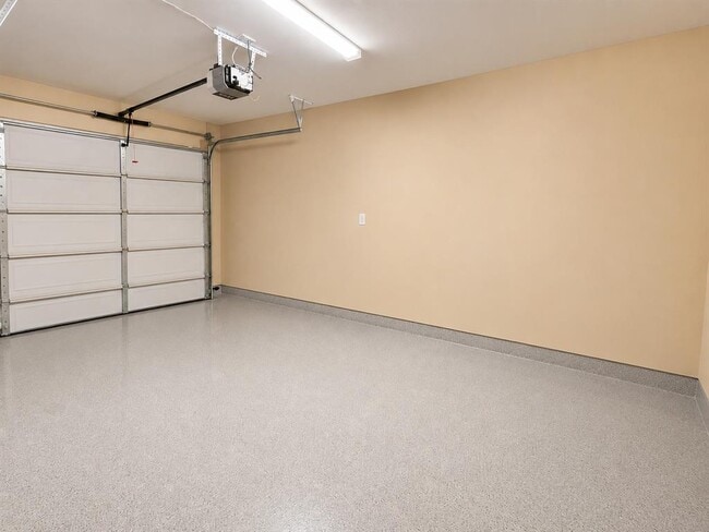 Building Photo - 3504 Speedway