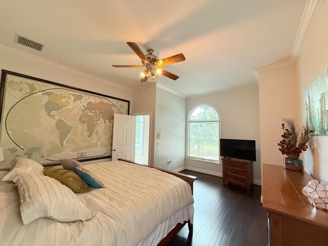 Building Photo - 2929 Wilderness Blvd W