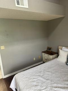 Building Photo - 27 Fall Creek Dr