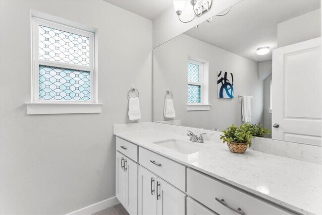 Building Photo - 7709 Barbary Ct